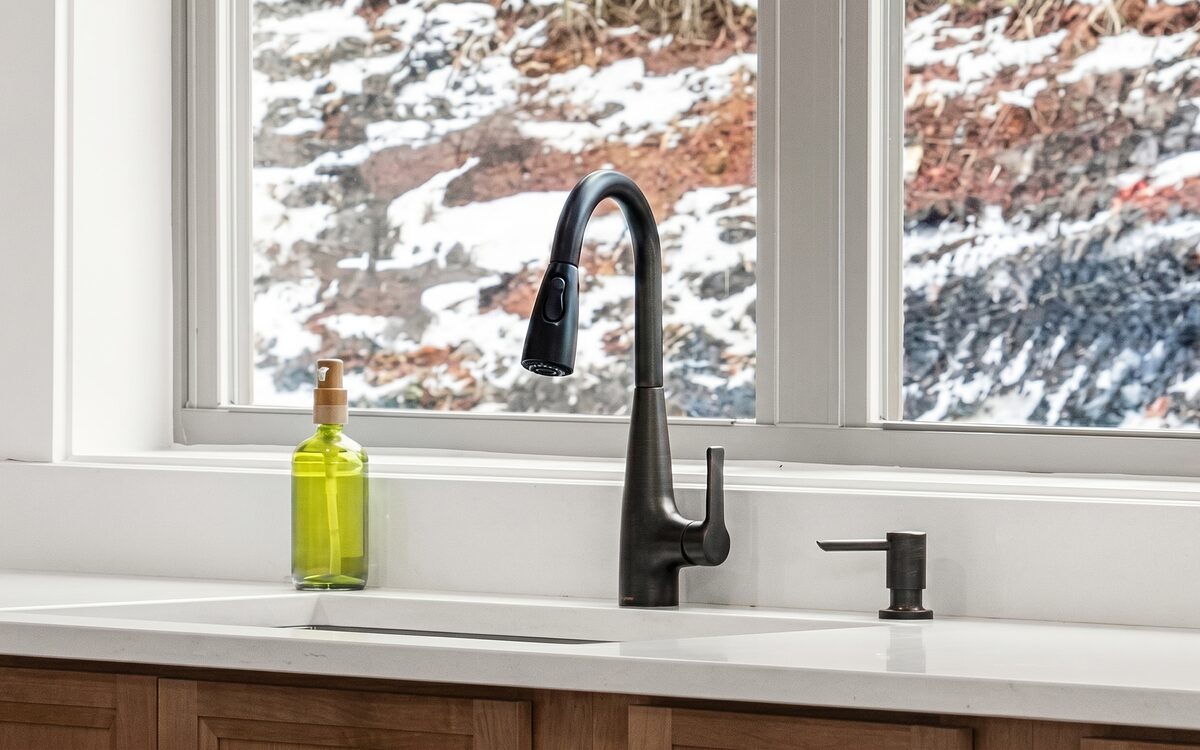 Kitchen faucet and sink plumbing installation
